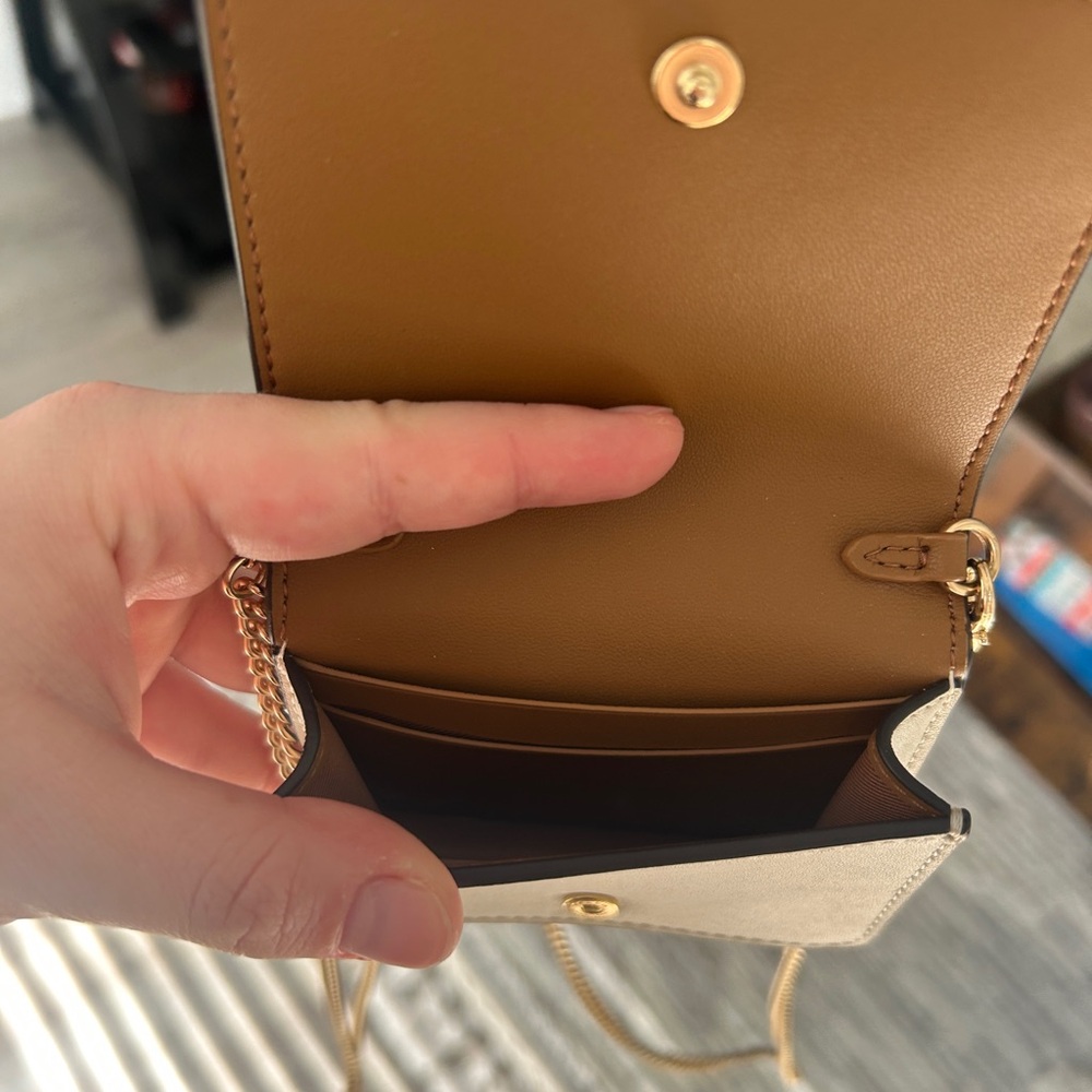 Coach mini crossbody - Picture 2 of 3